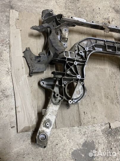 Подрамник передний Bmw F10 X-drive 525d 530d 535d