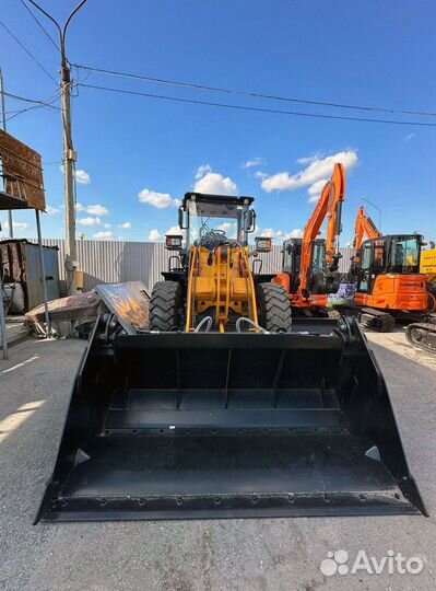 Фронтальный погрузчик Lonking CDM835G, 2024