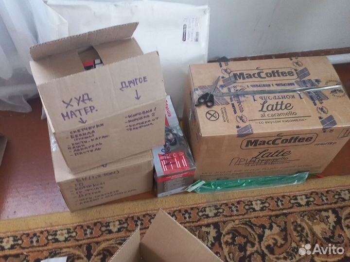 Вещи в коробке Гарри поттер