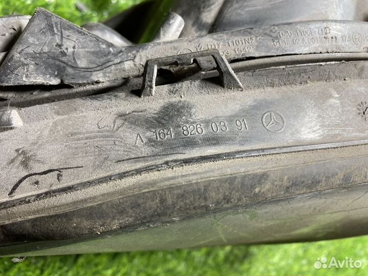 Фара левая Mercedes-Benz GL-Class X164