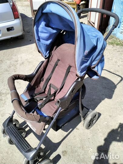 Прогулочная коляска