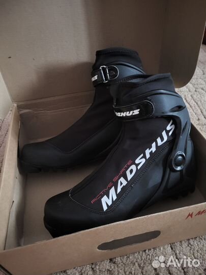 Rossignol лыжи беговые+ботинки +палки