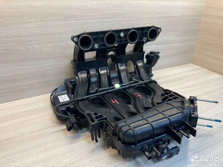 Впускной коллектор LADA X-Ray