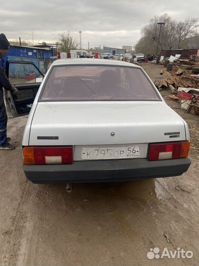 В разборе ваз 21099 инжектор