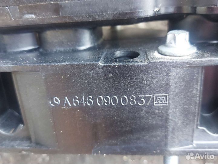 Коллектор впускной Мерседес Спринт 906 A6460900837