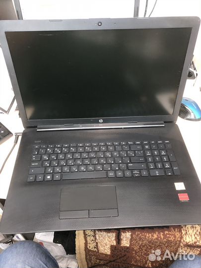 Ноутбук HP 17-CA2032ur (22Q73EA) Комплект