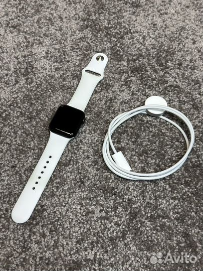 Apple Watch SE 2 40mm. Акб 100%