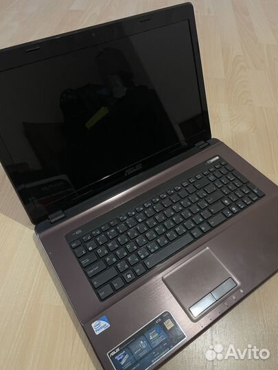 Ноутбук asus K73E