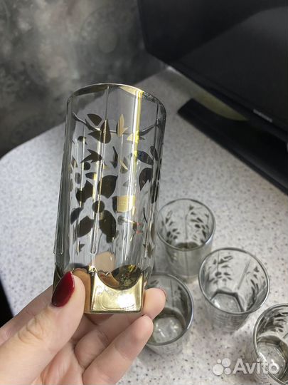 Набор стопок и стаканов
