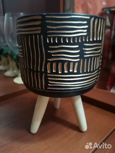 Цветочный горшок