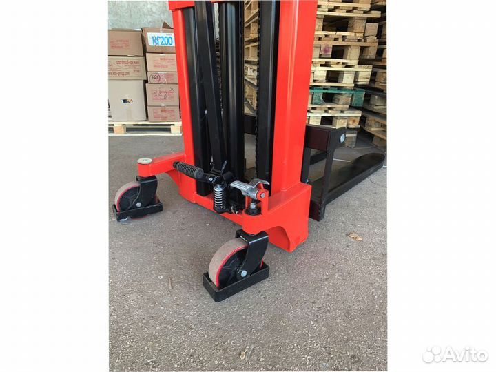 Штабелёр гидравлический
