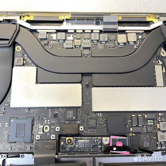 MacBook Pro 15 2017 Мать/Разборка (Без ремонта)