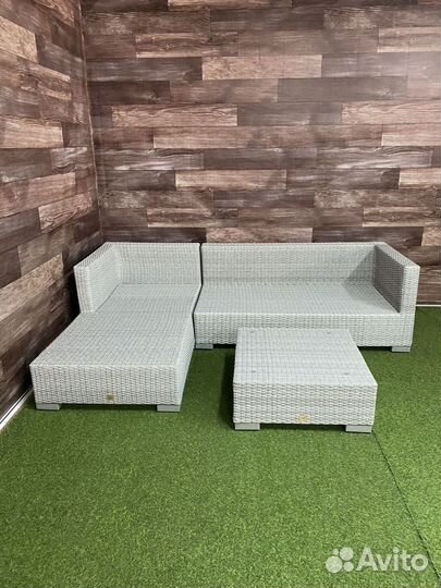 Комплект мебели из искусственного ротанга