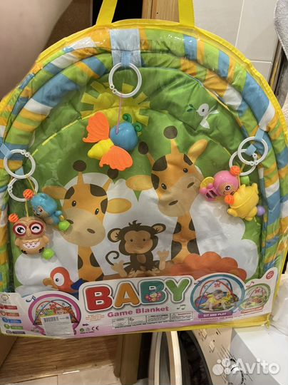 Развивающий коврик