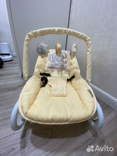 Шезлонг для новорожденных