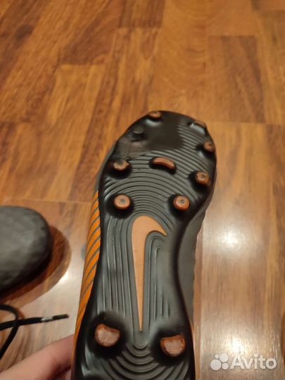 Бутсы футзалки. 32, 33