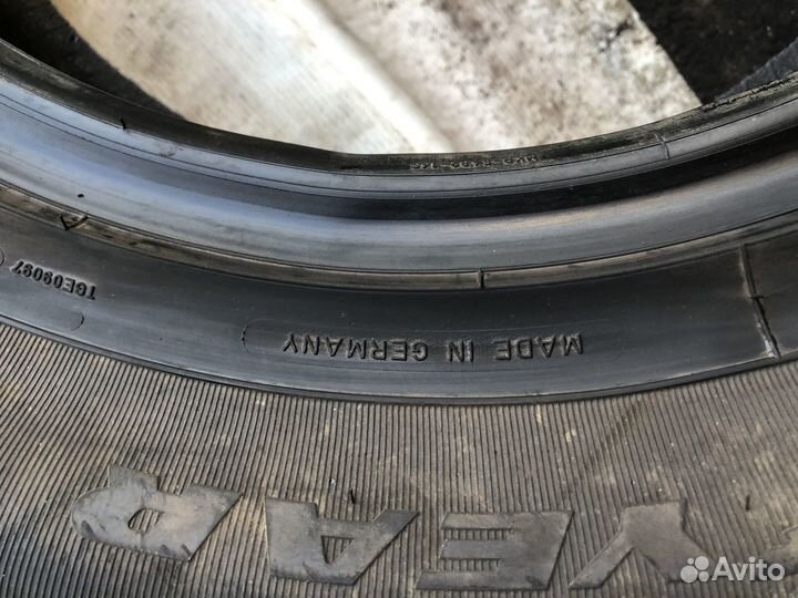 Goodyear Excellence 235/65 R17 104W