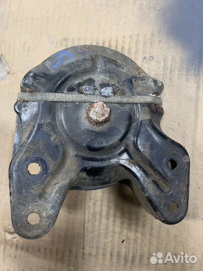 Подушка АКПП w211 4matic