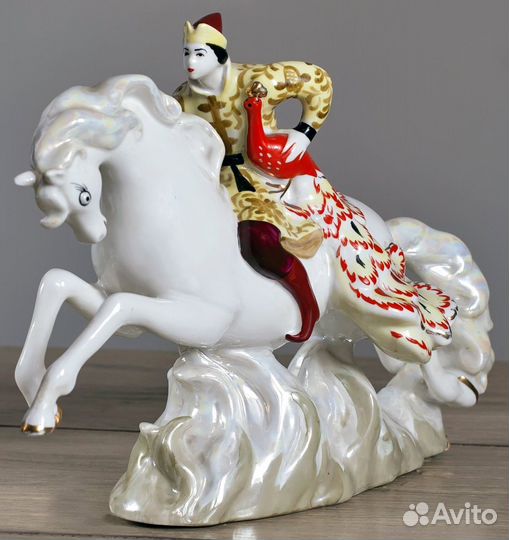 Фарфор статуэтка Иван царевич и жар птица лзфи