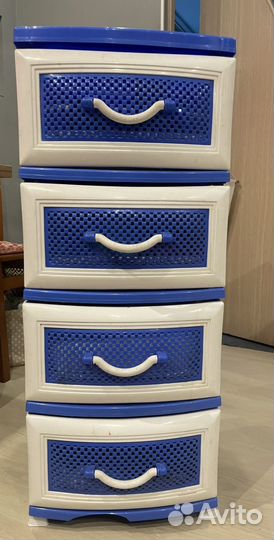 Комод с ящиками