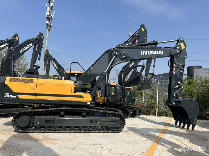 Гусеничный экскаватор Hyundai HX340HD, 2024