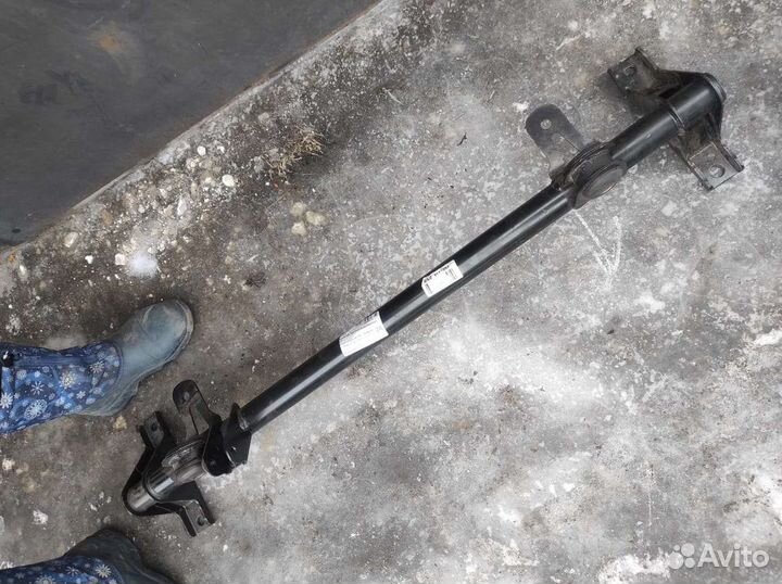 Продам переднюю балку на ваз 2110,2111,2112,приора