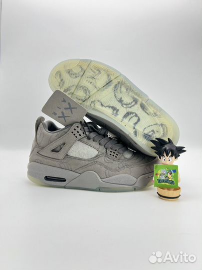 Кроссовки nike air jordan 4 retro kaws