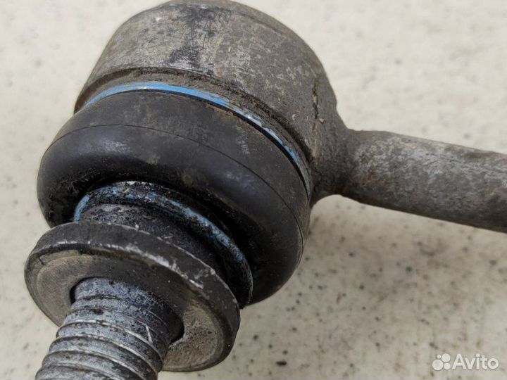 Стойка стабилизатора передняя Land Rover Discovery