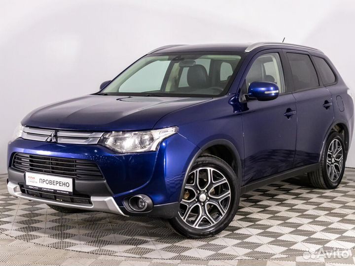 Аутлендер 2014. Mitsubishi Outlander 2014. Митсубиси Аутлендер 2014г. Мицубиси Аутлендер 2014 года в синем цвете.