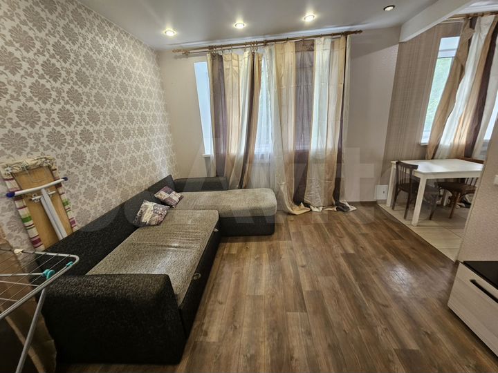 2-к. квартира, 55 м², 1/5 эт.