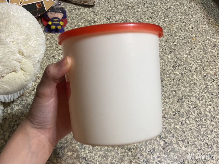 Контейнер круглый