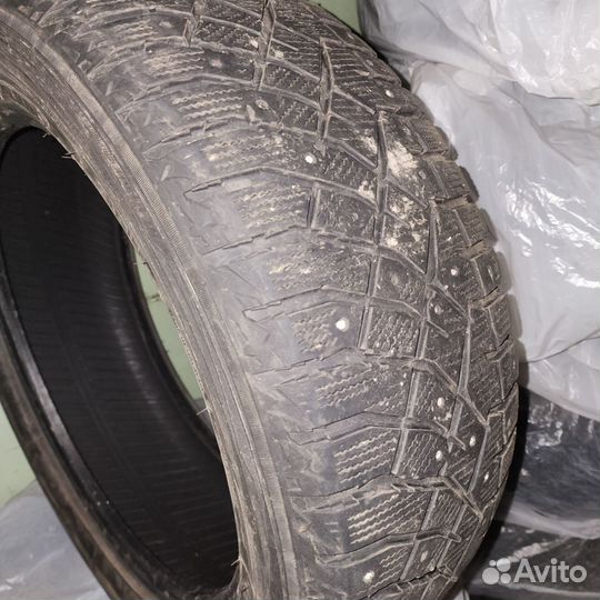 Nitto Therma Spike 225/55 R18
