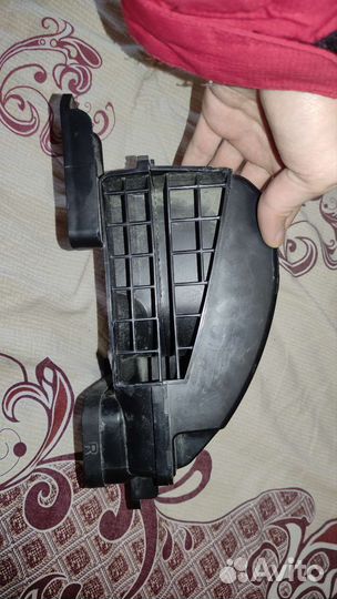 Воздухозаборник правый KIA Stinger