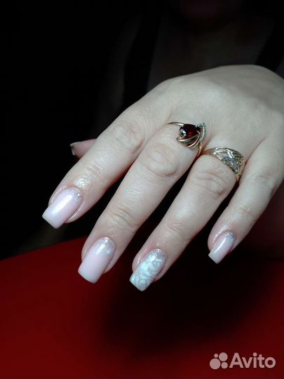 Мастер маникюра