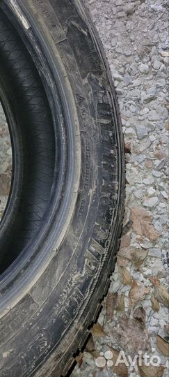 Goodyear UltraGrip 235/65 R17