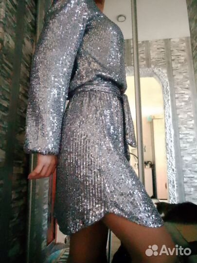 Вечернее платье 42 44 короткое