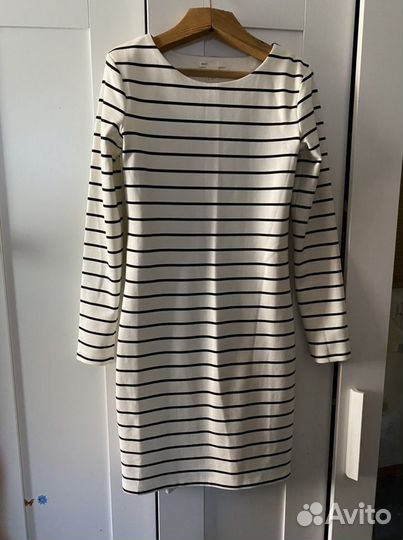 Платье H&M xs