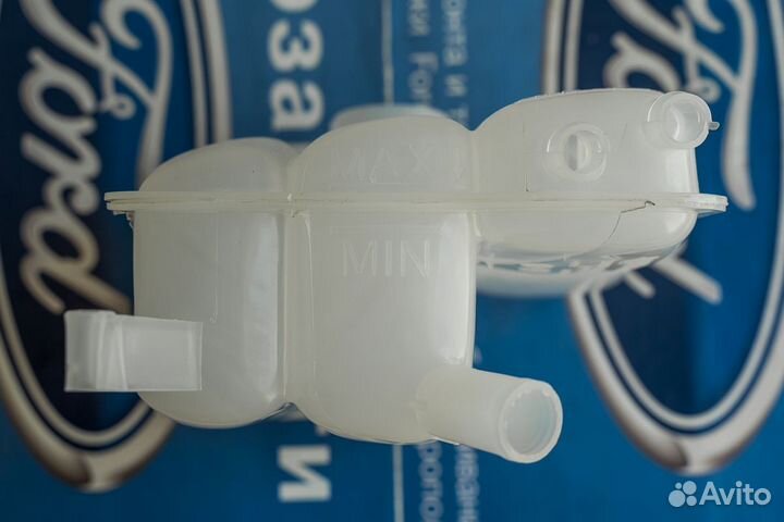 Расширительный бачок Форд Фокус 3, Куга 1.6-2.0