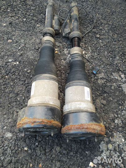 Амортизатор задний Mercedes W211