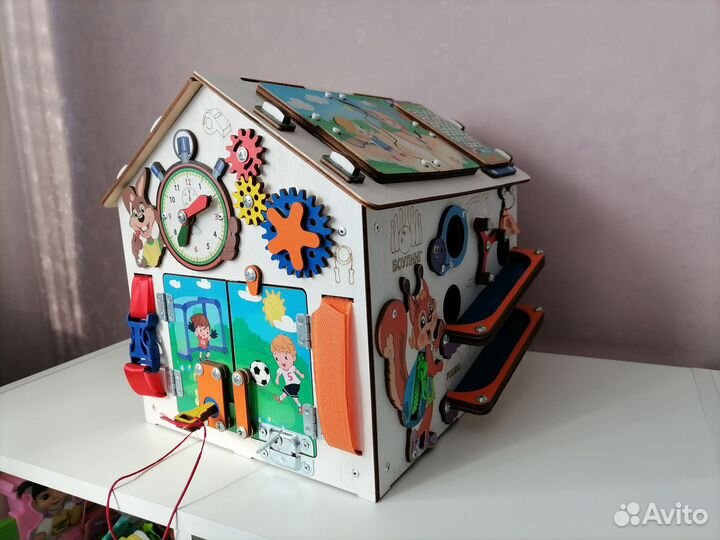 Бизиборд бизидом