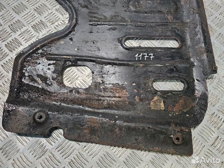 Защита двигателя Renault Logan