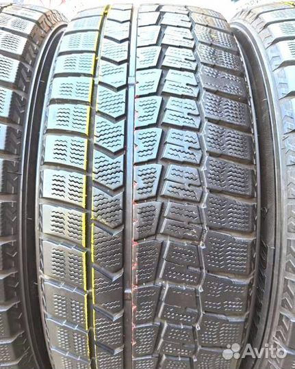 Dunlop Winter Maxx WM02 215/55 R17 94Q