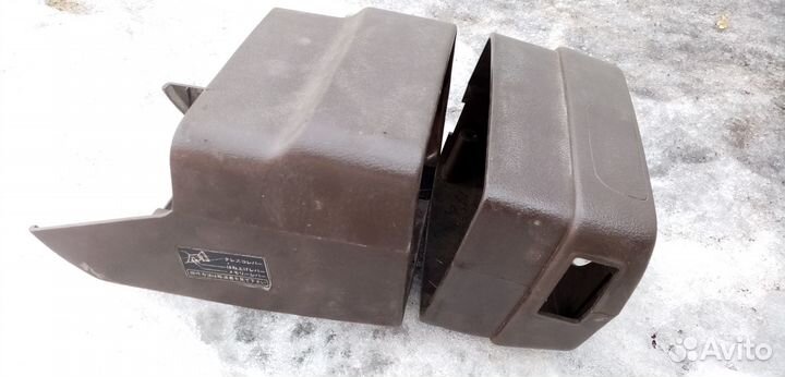 Кожух рулевой колонки Toyota Crown GS131