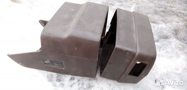 Кожух рулевой колонки Toyota Crown GS131