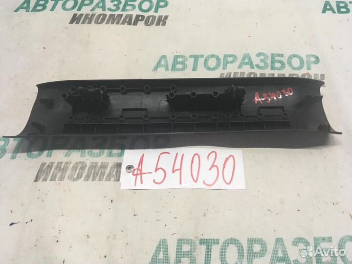 Накладка порога для Mazda 6 2007-2012г