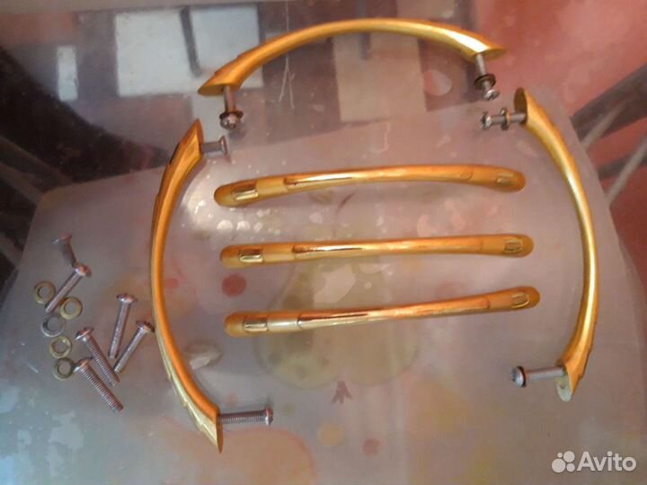 Мебельные ручки