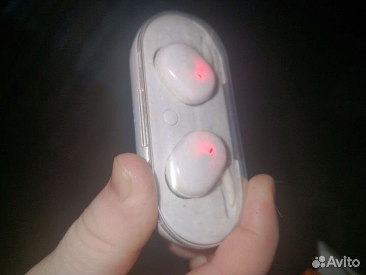 Беспроводные наушники