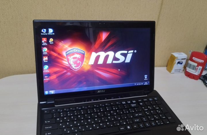 Надежный ноутбук MSI CR650 в отличном состоянии