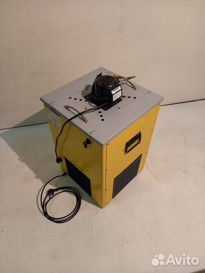 Чиллер промышленный б/у в комплекте с помпой