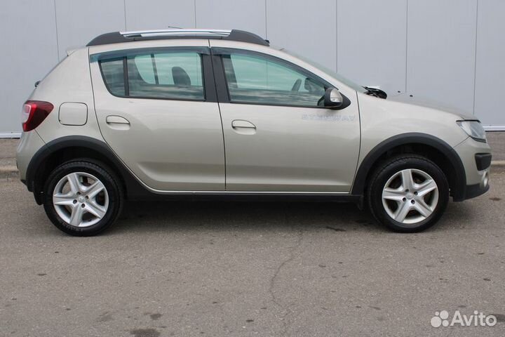 Renault Sandero Stepway 1.6 МТ, 2017, 134 976 км